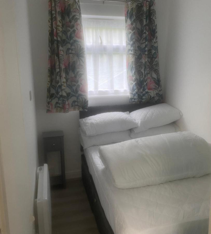 Ground Floor Apartment ブリーン エクステリア 写真
